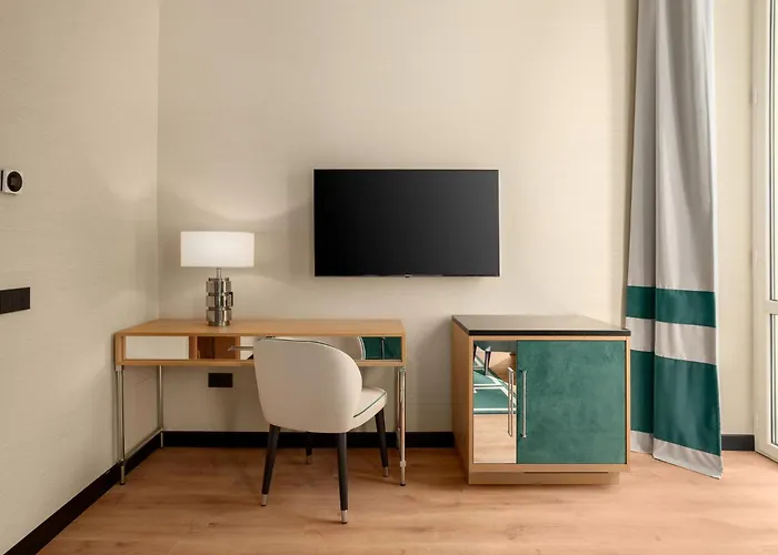 Mate Collection Mia, Colosseum Otel